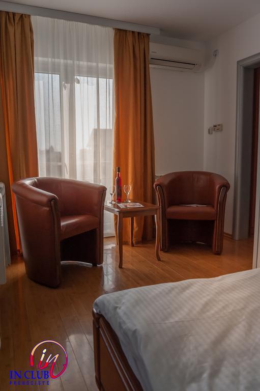 Apartment And Rooms In Club Indija Exterior photo